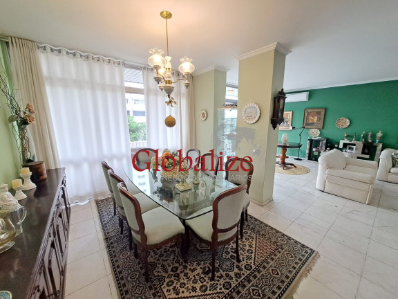 Imagem Imóvel com 4 Quartos à Venda, 345 m² em Gonzaga - Santos Imagem Imóvel com 4 Quartos à Venda, 345 m² em Gonzaga - Santos