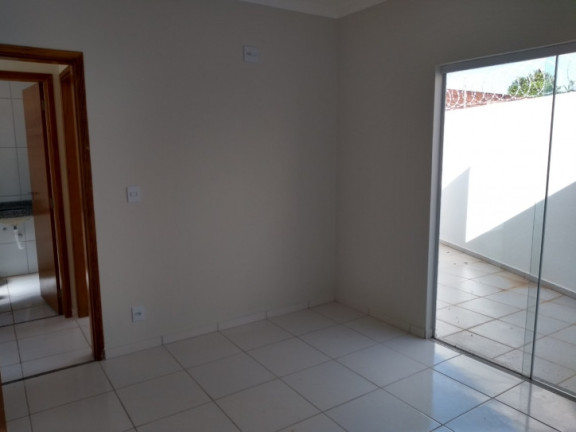 Imagem Casa com 2 Quartos à Venda, 60 m² em Bauru Imagem Casa com 2 Quartos à Venda, 60 m² em Bauru