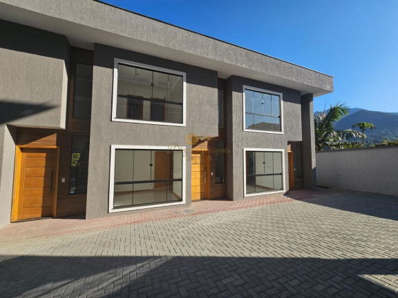 Casa com 3 Quartos à Venda, 105 m² em Alto - Teresópolis