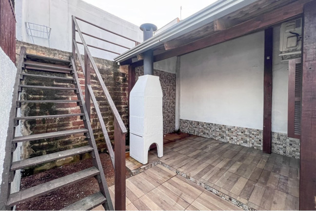 Imagem Casa com 2 Quartos à Venda, 45 m² em Olaria - Canoas Imagem Casa com 2 Quartos à Venda, 45 m² em Olaria - Canoas
