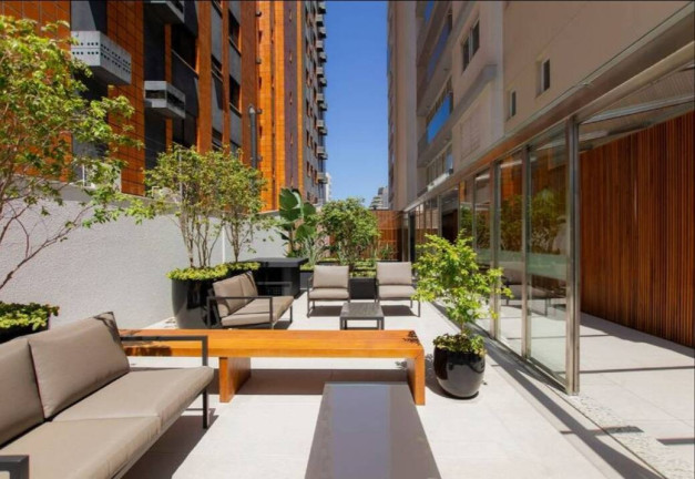 Imagem Apartamento com 3 Quartos à Venda, 116 m² em Centro - Florianópolis Imagem Apartamento com 3 Quartos à Venda, 116 m² em Centro - Florianópolis