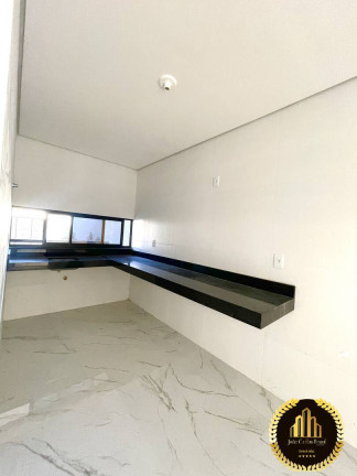 Imagem Casa com 4 Quartos à Venda, em Urucunema - Eusébio Imagem Casa com 4 Quartos à Venda, em Urucunema - Eusébio