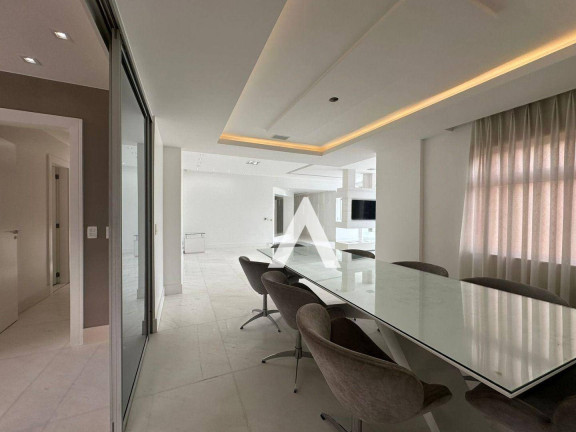 Imagem Cobertura com 5 Quartos à Venda, 489 m² em Várzea - Teresópolis Imagem Cobertura com 5 Quartos à Venda, 489 m² em Várzea - Teresópolis