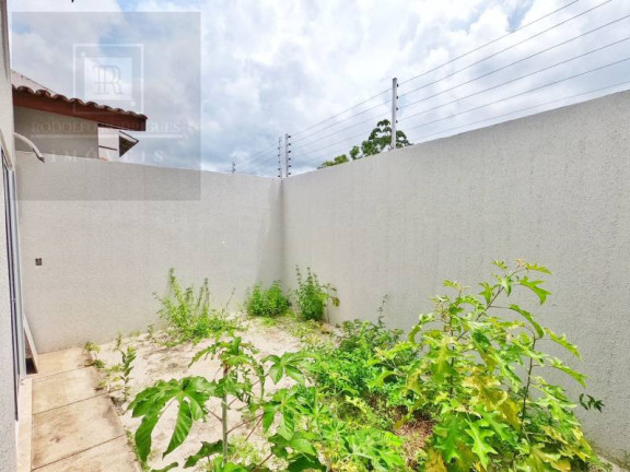 Imagem Casa com 3 Quartos à Venda, 110 m² em Centro - Eusébio Imagem Casa com 3 Quartos à Venda, 110 m² em Centro - Eusébio