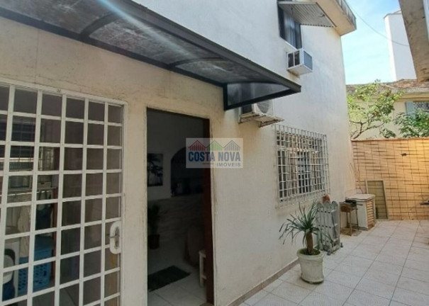 Imagem Casa com 3 Quartos à Venda, 105 m² em Embaré - Santos Imagem Casa com 3 Quartos à Venda, 105 m² em Embaré - Santos