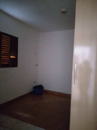 Imagem Sobrado com 2 Quartos à Venda,  em Campanario - Diadema