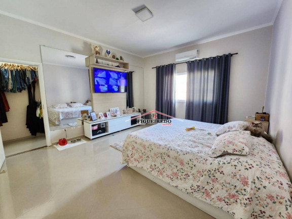 Imagem Casa com 3 Quartos à Venda, 177 m² em Canto Do Forte - Praia Grande Imagem Casa com 3 Quartos à Venda, 177 m² em Canto Do Forte - Praia Grande