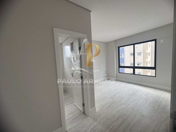 Imagem Apartamento com 4 Quartos à Venda, 146 m² em Pioneiros - Balneário Camboriú Imagem Apartamento com 4 Quartos à Venda, 146 m² em Pioneiros - Balneário Camboriú