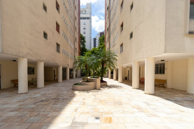 Imagem Imóvel com 2 Quartos à Venda, 76 m² em Moema - São Paulo Imagem Imóvel com 2 Quartos à Venda, 76 m² em Moema - São Paulo