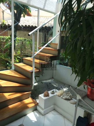 Imagem Casa com 5 Quartos à Venda, 550 m² em Centro - Bertioga Imagem Casa com 5 Quartos à Venda, 550 m² em Centro - Bertioga