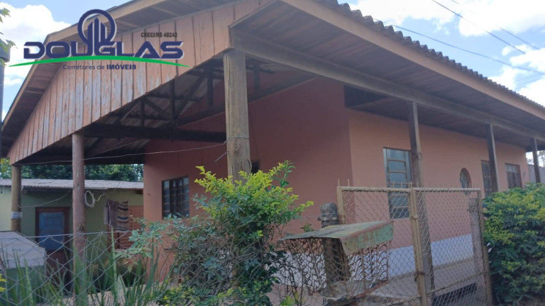 Imagem Casa com 6 Quartos à Venda, 300 m² em Viamão Imagem Casa com 6 Quartos à Venda, 300 m² em Viamão