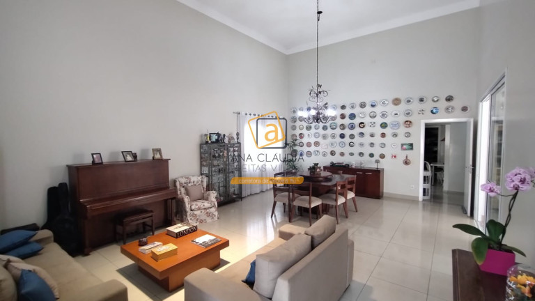 Imagem Casa com 4 Quartos à Venda,  em Jardim Theodora - Itu