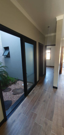 Imagem Casa com 3 Quartos à Venda, em Pinheiro - São Leopoldo Imagem Casa com 3 Quartos à Venda, em Pinheiro - São Leopoldo