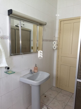 Imagem Casa com 3 Quartos à Venda, em Centro - Santa Maria Imagem Casa com 3 Quartos à Venda, em Centro - Santa Maria