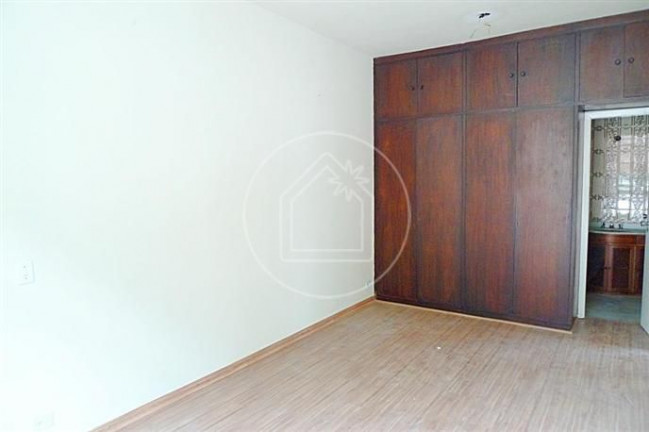 Imagem Apartamento com 3 Quartos à Venda, 129 m² em Cosme Velho - Rio De Janeiro Imagem Apartamento com 3 Quartos à Venda, 129 m² em Cosme Velho - Rio De Janeiro