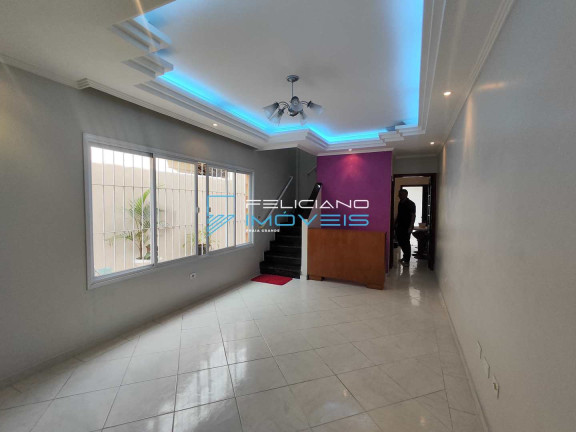 Imagem Casa com 3 Quartos à Venda, 196 m² em Guilhermina - Praia Grande Imagem Casa com 3 Quartos à Venda, 196 m² em Guilhermina - Praia Grande