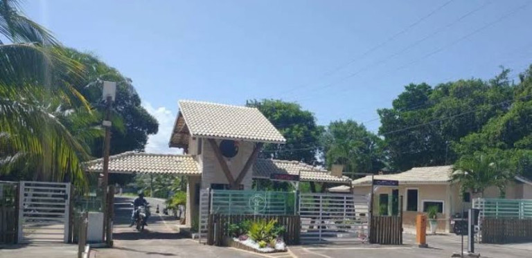 Imagem Casa com 3 Quartos à Venda, 270 m² em Barra Do Jacuípe - Camaçari Imagem Casa com 3 Quartos à Venda, 270 m² em Barra Do Jacuípe - Camaçari