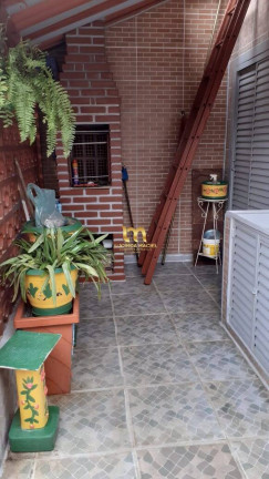 Imagem Casa com 3 Quartos à Venda, 210 m² em Maracanã - Praia Grande