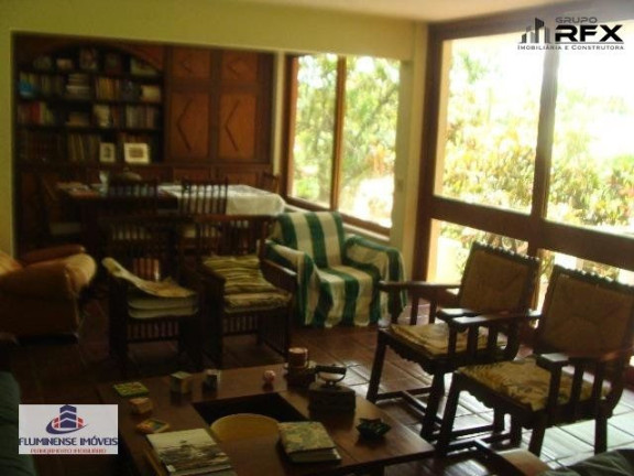 Imagem Casa com 5 Quartos à Venda, 2.400 m² em Vila Progresso - Niterói Imagem Casa com 5 Quartos à Venda, 2.400 m² em Vila Progresso - Niterói