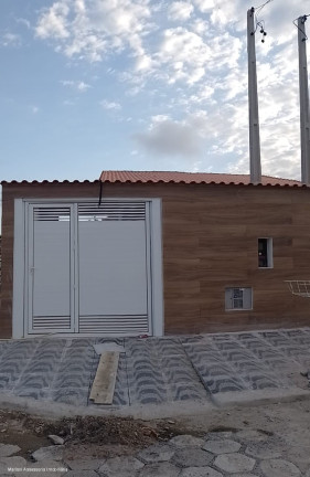 Casa com 2 Quartos à Venda,  em Agenor De Campos - Mongaguá