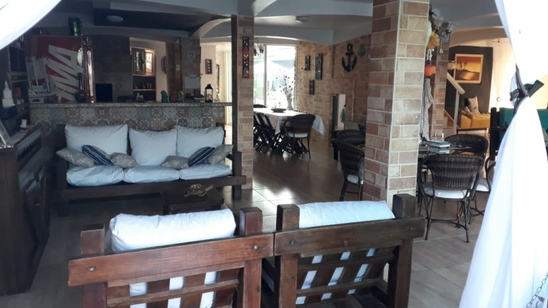 Imagem Imóvel com 11 Quartos à Venda, 750 m² em Grajau - Pontal Do Paraná Imagem Imóvel com 11 Quartos à Venda, 750 m² em Grajau - Pontal Do Paraná