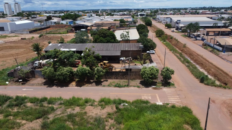 Imagem Galpão à Venda, 800 m² em Distrito Industrial - Sinop Imagem Galpão à Venda, 800 m² em Distrito Industrial - Sinop
