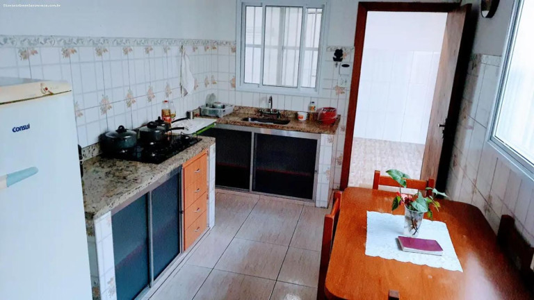 Imagem Casa com 2 Quartos à Venda, 67 m² em Cidade Nova Peruíbe - Peruíbe