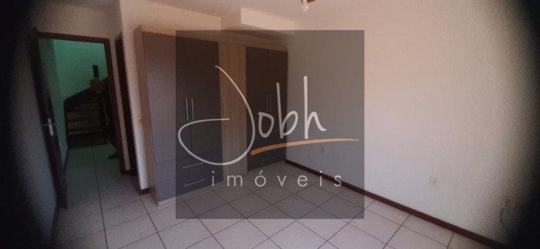 Imagem Imóvel com 3 Quartos para Alugar, 100 m² em Portinho - Cabo Frio Imagem Imóvel com 3 Quartos para Alugar, 100 m² em Portinho - Cabo Frio