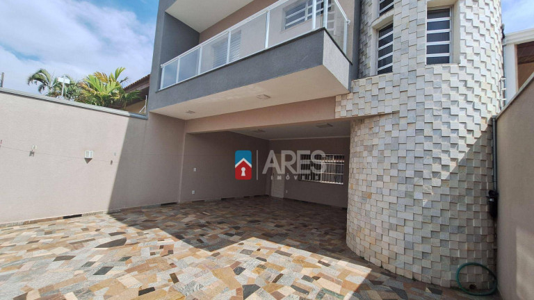 Imagem Casa com 3 Quartos à Venda, 221 m² em Parque Novo Mundo - Americana Imagem Casa com 3 Quartos à Venda, 221 m² em Parque Novo Mundo - Americana