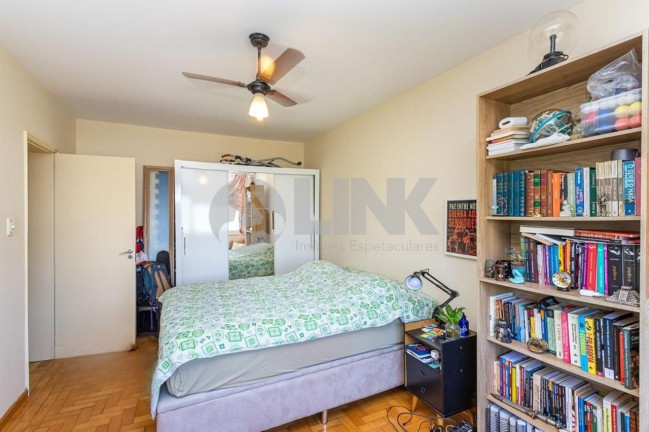 Imagem Apartamento com 3 Quartos à Venda, 108 m² em Três Figueiras - Porto Alegre Imagem Apartamento com 3 Quartos à Venda, 108 m² em Três Figueiras - Porto Alegre