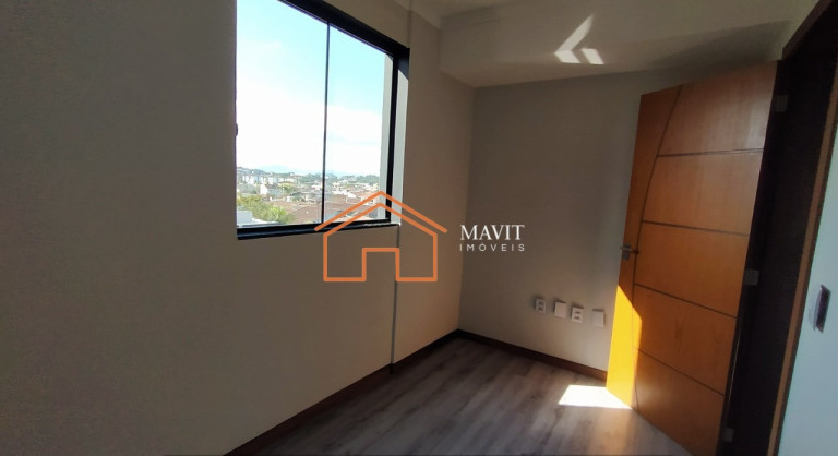 Imagem Imóvel com 3 Quartos à Venda, 110 m² em Costa E Silva - Joinville Imagem Imóvel com 3 Quartos à Venda, 110 m² em Costa E Silva - Joinville