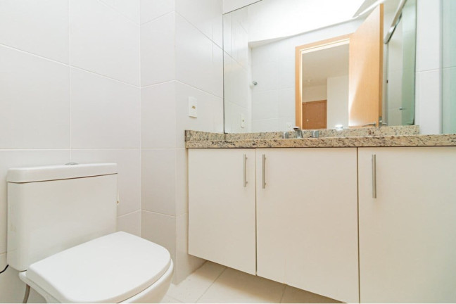 Imagem Imóvel com 2 Quartos à Venda, 82 m² em Passo Da Areia - Porto Alegre Imagem Imóvel com 2 Quartos à Venda, 82 m² em Passo Da Areia - Porto Alegre