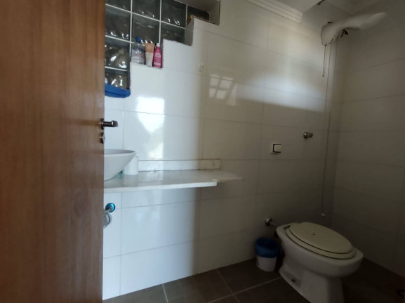 Imagem Casa à Venda, em Atibaia Imagem Casa à Venda, em Atibaia