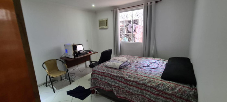 Imagem Casa com 4 Quartos à Venda, 229 m² em Campo Grande - Rio De Janeiro