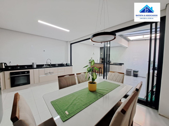 Imagem Sobrado com 3 Quartos à Venda, 132 m² em Parque Jambeiro - Campinas Imagem Sobrado com 3 Quartos à Venda, 132 m² em Parque Jambeiro - Campinas
