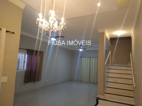 Casa com 3 Quartos à Venda,  em Villas Mabel - Ribeirão Preto