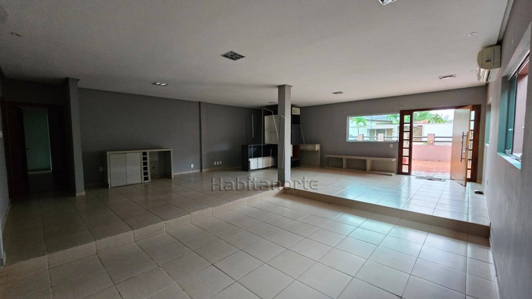 Imagem Casa com 4 Quartos à Venda, 400 m² em Aleixo - Manaus