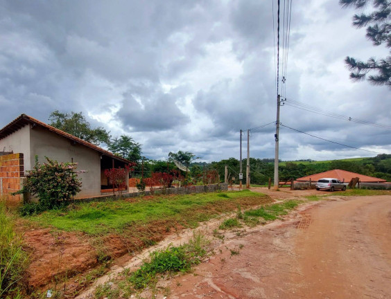 Imagem Casa com 1 Quarto à Venda, 1.306 m² em Maracanã - Atibaia Imagem Casa com 1 Quarto à Venda, 1.306 m² em Maracanã - Atibaia