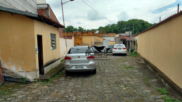 Imagem Kitnet com 1 Quarto à Venda, 40 m² em Parque Das Arvores - Guaratinguetá Imagem Kitnet com 1 Quarto à Venda, 40 m² em Parque Das Arvores - Guaratinguetá