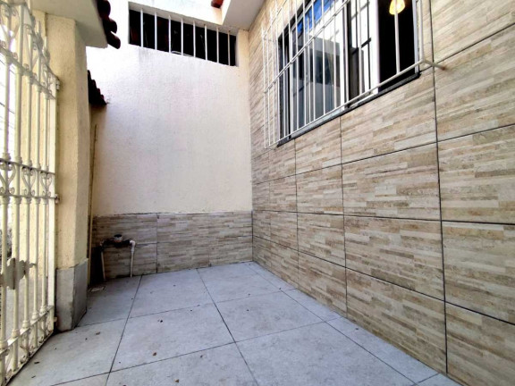 Imagem Casa com 2 Quartos à Venda, 100 m² em Grajaú - Rio De Janeiro Imagem Casa com 2 Quartos à Venda, 100 m² em Grajaú - Rio De Janeiro