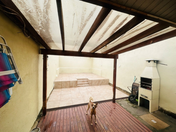 Imagem Casa com 2 Quartos à Venda, 48 m² em Restinga - Porto Alegre Imagem Casa com 2 Quartos à Venda, 48 m² em Restinga - Porto Alegre