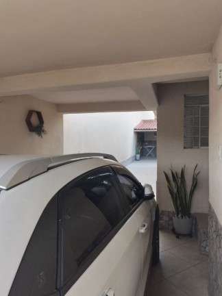 Imagem Casa com 4 Quartos à Venda, 236 m² em Vila Amorim - Suzano Imagem Casa com 4 Quartos à Venda, 236 m² em Vila Amorim - Suzano