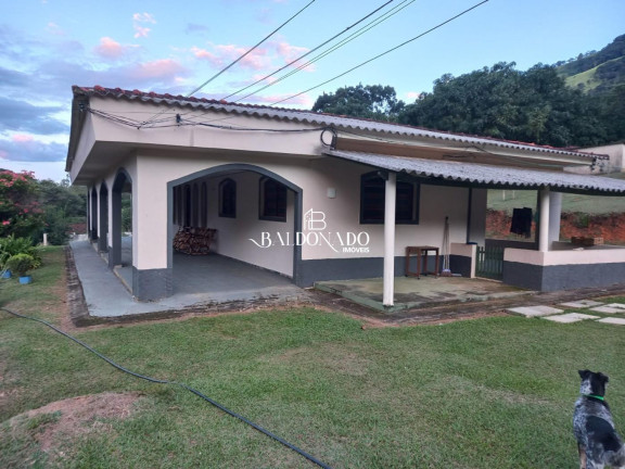 Imagem Fazenda à Venda, 160 m² em Centro - Extrema Imagem Fazenda à Venda, 160 m² em Centro - Extrema