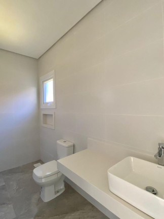 Imagem Casa com 4 Quartos à Venda, 183 m² em Capão Da Canoa - Capao Da Canoa