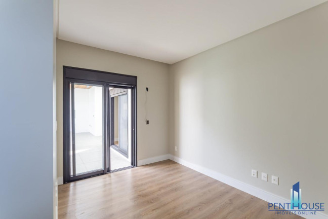 Imagem Casa com 3 Quartos à Venda, 452 m² em Santa Regina - Camboriú Imagem Casa com 3 Quartos à Venda, 452 m² em Santa Regina - Camboriú