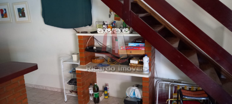 Imagem Imóvel com 2 Quartos à Venda, 100 m² em Peró - Cabo Frio Imagem Imóvel com 2 Quartos à Venda, 100 m² em Peró - Cabo Frio