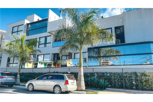 Imagem Imóvel com 2 Quartos à Venda, em Praia Dos Amores - Balneário Camboriú Imagem Imóvel com 2 Quartos à Venda, em Praia Dos Amores - Balneário Camboriú