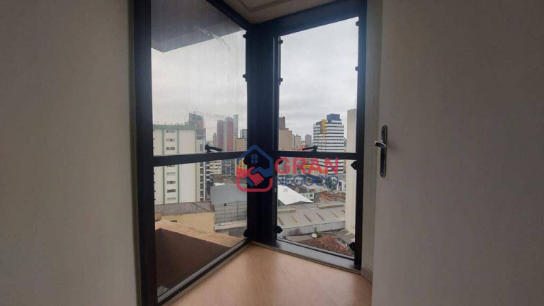 Imagem Sala Comercial à Venda, 65 m² em Centro - Curitiba Imagem Sala Comercial à Venda, 65 m² em Centro - Curitiba