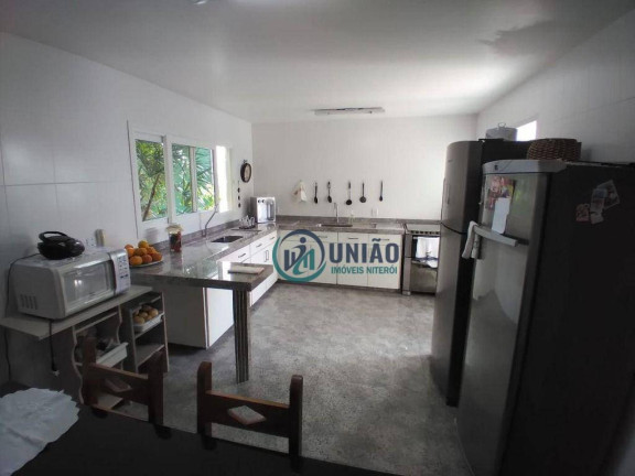 Imagem Casa com 3 Quartos à Venda, 250 m² em Piratininga - Niterói Imagem Casa com 3 Quartos à Venda, 250 m² em Piratininga - Niterói