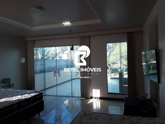 Imagem Sobrado com 6 Quartos à Venda, 130 m² em Praia De Santa Clara - São Francisco De Itabapoana Imagem Sobrado com 6 Quartos à Venda, 130 m² em Praia De Santa Clara - São Francisco De Itabapoana